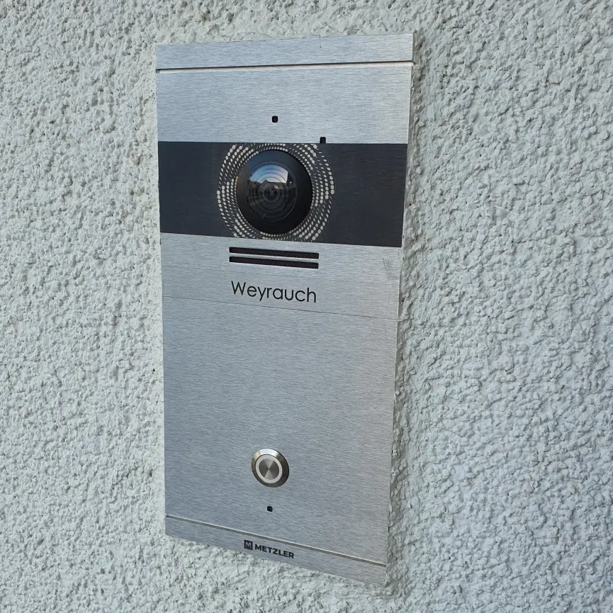 Kundenfoto: Metzler VDM10 aus Edelstahl mit Gravur „Weyrauch